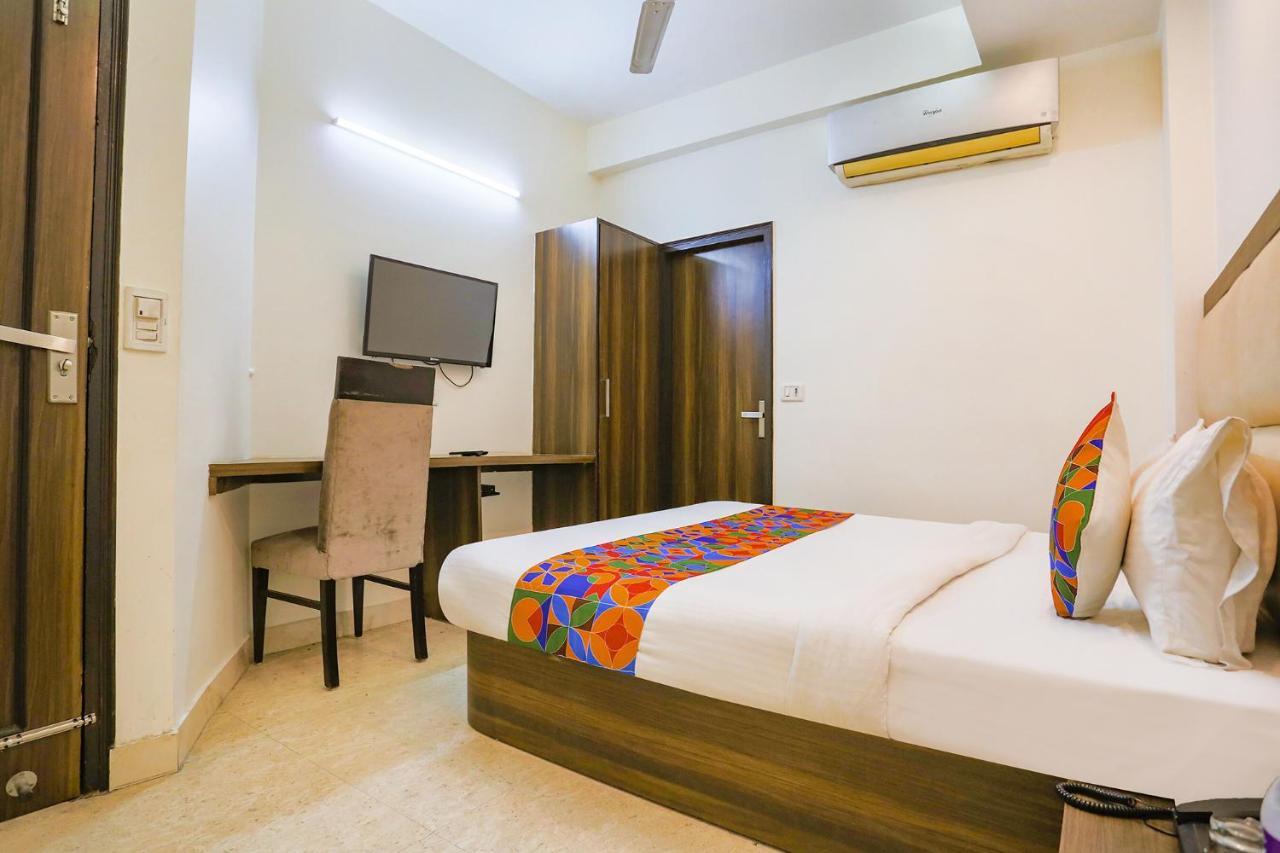 Fabhotel Jpm The Grand Bella - Nr Nehru Place Market Neu-Delhi Exterior foto